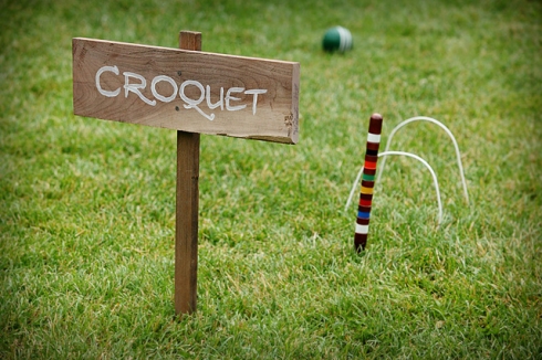 croquet round barn farm wedding